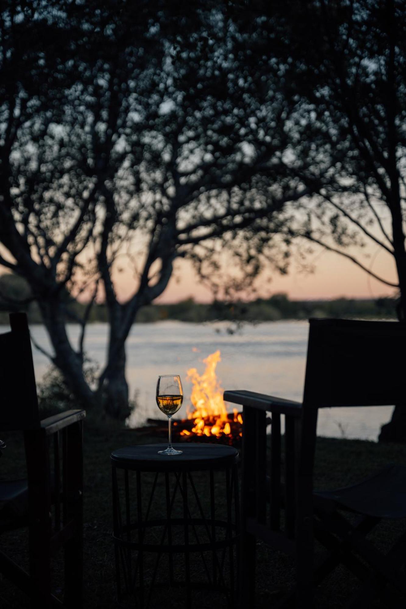 ליבינגסטון Chundukwa River Lodge - Self Catering House מראה חיצוני תמונה